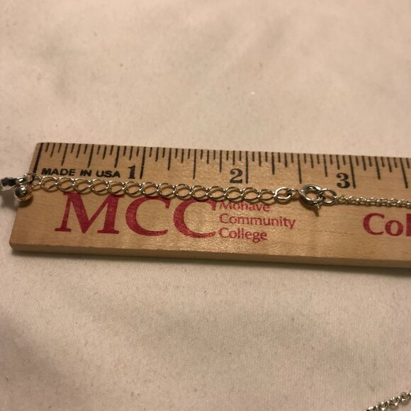 Avon Silvertone Y Necklace With Light Rose CZ Teardrop - Picture 10 of 12